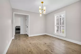 2019 Laurel Springs Ln, Houston, TX 77339 - Photo 5