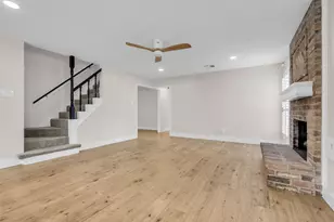 2019 Laurel Springs Ln, Houston, TX 77339 - Photo 11