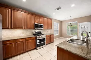 4526 Countrypines Dr, Spring, TX 77388 - Photo 17