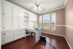 4526 Countrypines Dr, Spring, TX 77388 - Photo 9