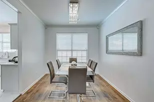 14 Dovetail Pl, The Woodlands, TX 77381 - Photo 11