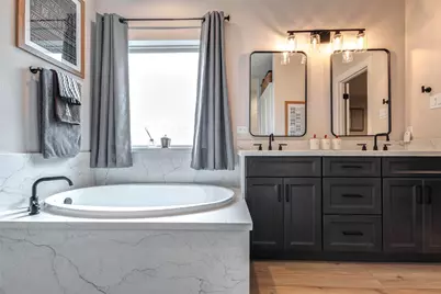 11005 Upland Forest Drive, Houston, TX 77043 - Photo 29