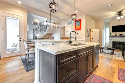 11005 Upland Forest Drive, Houston, TX 77043 - Photo 9