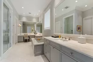 2706 Eastgrove Ln, Houston, TX 77027 - Photo 27