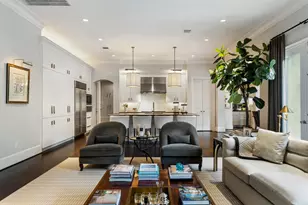 2706 Eastgrove Ln, Houston, TX 77027 - Photo 11