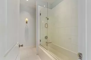 2706 Eastgrove Ln, Houston, TX 77027 - Photo 31