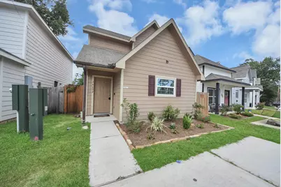 16692 E Ivanhoe Street, Montgomery, TX 77316 - Photo 1