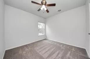 16692 E Ivanhoe St, Montgomery, TX 77316 - Photo 9