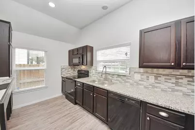 16692 E Ivanhoe Street, Montgomery, TX 77316 - Photo 21