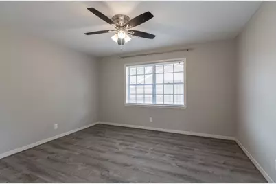 802 Spinn Street, Brenham, TX 77833 - Photo 17