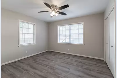 802 Spinn Street, Brenham, TX 77833 - Photo 23