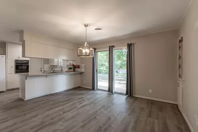 802 Spinn Street, Brenham, TX 77833 - Photo 13