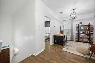 3051 S Heights Hollow Ln, Houston, TX 77007 - Photo 9