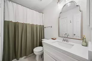 3051 S Heights Hollow Ln, Houston, TX 77007 - Photo 19