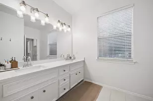 3051 S Heights Hollow Ln, Houston, TX 77007 - Photo 13