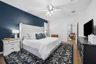 3051 S Heights Hollow Ln, Houston, TX 77007 - Photo 11