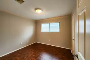 6007 Dryad Dr, Houston, TX 77035 - Photo 15