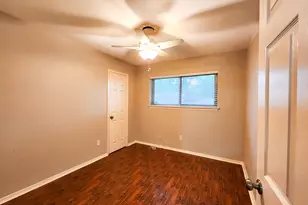 6007 Dryad Dr, Houston, TX 77035 - Photo 17