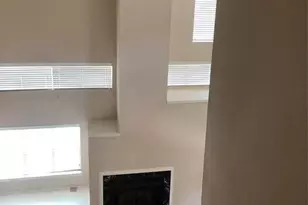 2438 Bering Dr, Houston, TX 77057 - Photo 13