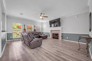 5107 Brett Dr, Pearland, TX 77584 - Photo 9