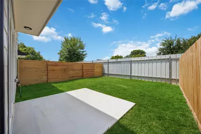 1836 Ferguson Way Street #B, Houston, TX 77088 - Photo 7