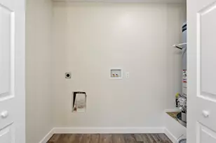 906 Creager St, Houston, TX 77034 - Photo 35