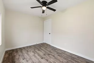 906 Creager St, Houston, TX 77034 - Photo 37