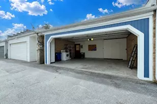 1219 Saxony Ln, Houston, TX 77058 - Photo 15
