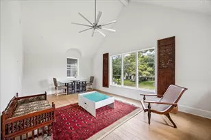 7 Hedwig Shadows Dr, Houston, TX 77024 - Photo 31