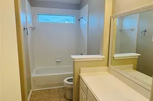 9605 Raymond Ct, Texas City, TX 77591 - Photo 19