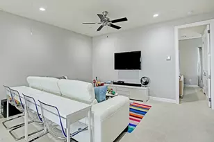 839 Dunleigh Meadows Ln, Houston, TX 77055 - Photo 21