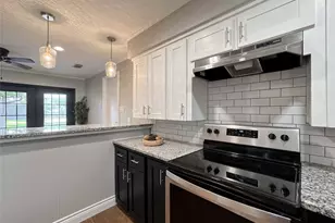 3811 Anna Ct, Santa Fe, TX 77517 - Photo 5
