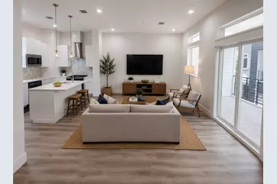 505 Schweikhardt Street, Houston, TX 77020 - Photo 1