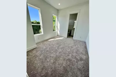 505 Schweikhardt Street, Houston, TX 77020 - Photo 9