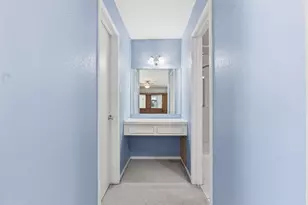 10170 Beekman Pl Dr, Houston, TX 77043 - Photo 21