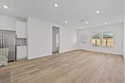 3930 El Vaquero Court, League City, TX 77511 - Photo 11