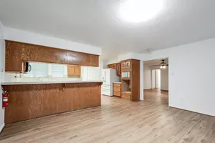 27 County Rd 3371, Cleveland, TX 77327 - Photo 11