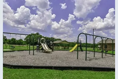 1301 W College St, Canton, TX 75103 - Photo 7