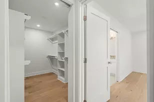 1011 W Cottage St, Houston, TX 77009 - Photo 33