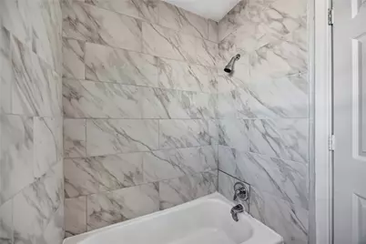 5110 Wilmington Street #4, Houston, TX 77033 - Photo 7
