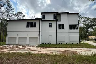 2 Deer Ridge Estates Blvd, Houston, TX 77339 - Photo 3