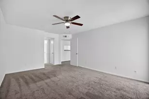 8527 Hearth Dr, Houston, TX 77054 - Photo 13