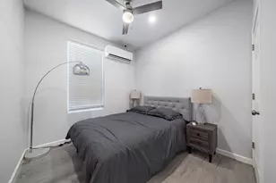 920 Avenue L, Galveston, TX 77550 - Photo 5