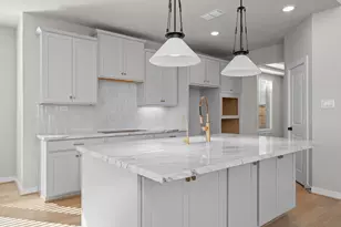 31146 Riley Hts Dr, Fulshear, TX 77441 - Photo 5