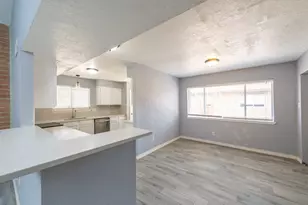 3323 Silverside Dr, Katy, TX 77449 - Photo 9