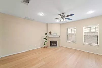 12627 Ashford Shore Drive, Houston, TX 77072 - Photo 7