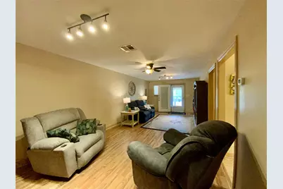 934 N Fm 356, Onalaska, TX 77360 - Photo 11