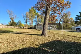 934 N Fm 356, Onalaska, TX 77360 - Photo 31