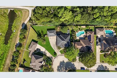 20302 Powerscourt Drive, Humble, TX 77346 - Photo 33