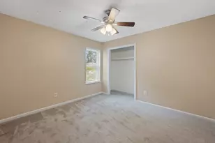 408 Foxmeadow Ln, Cleveland, TX 77327 - Photo 17